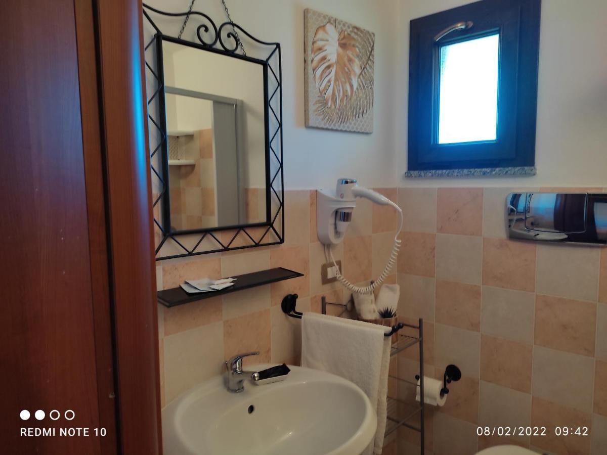 Room & Relax Eleinad Càbras Екстериор снимка